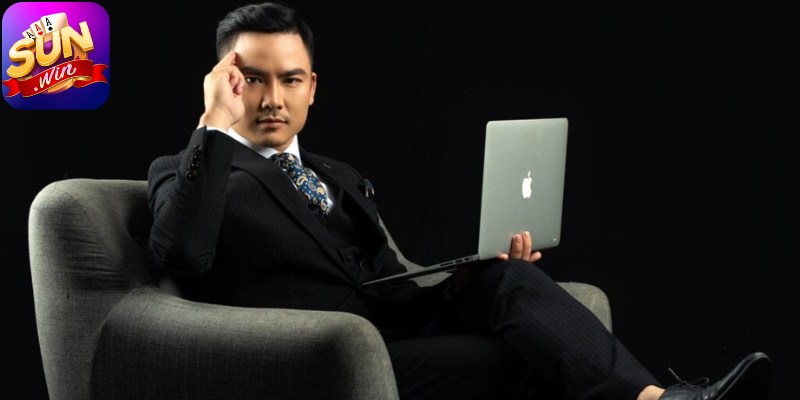 Xây dựng hệ thống chuyên sâu, kiểm duyệt khắt khe